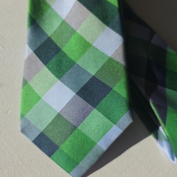 Tommy Hilfiger Other - Tommy Hilfiger Mens Silk Necktie Green Blue Geometric Plaid Preppy Corp Tie